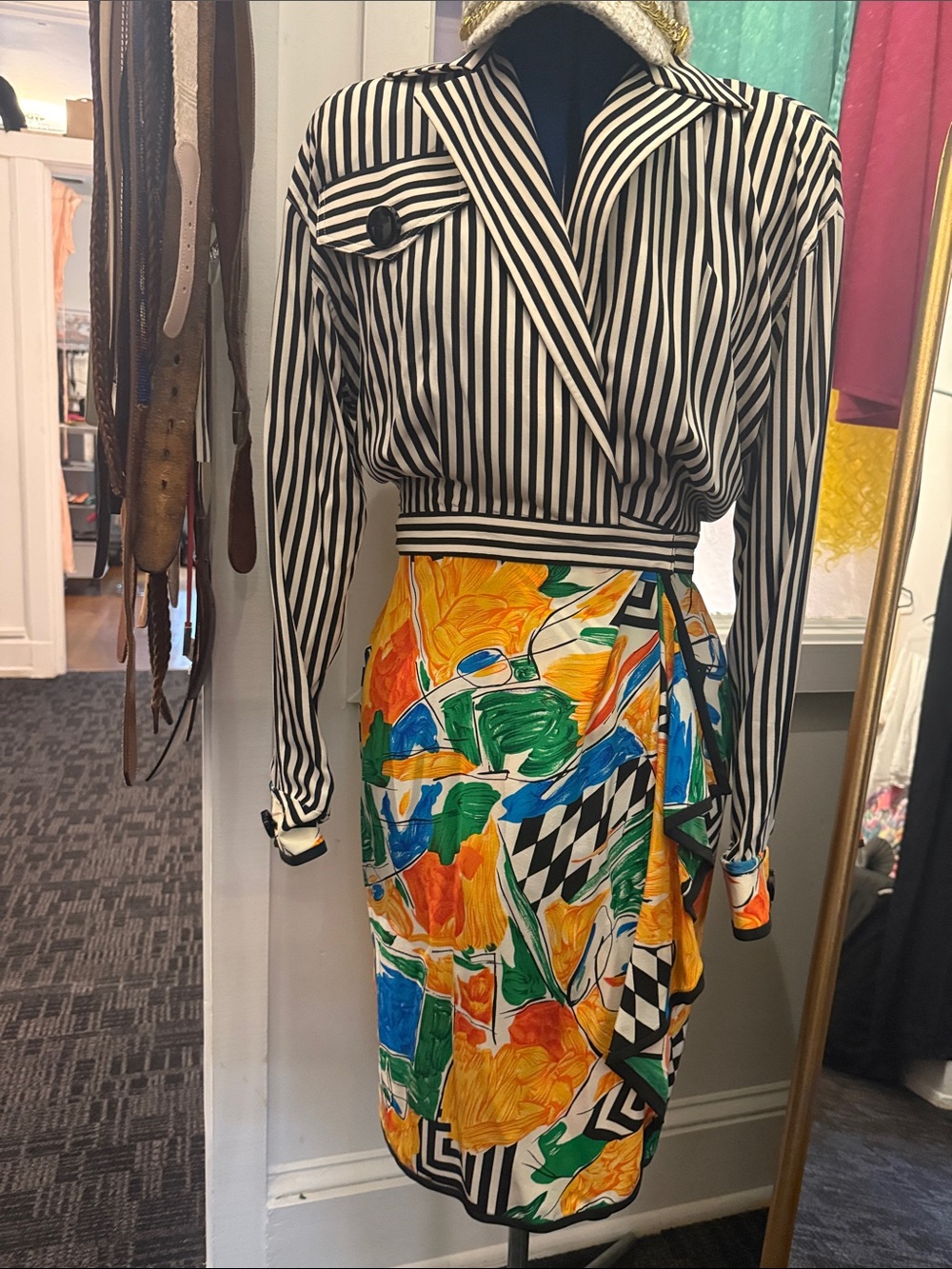 Vintage 100% silk 1980 dress feels like butter